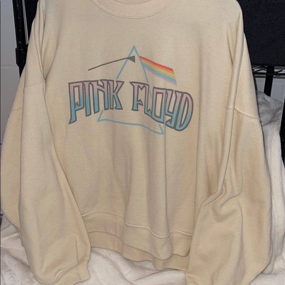 American Eagle Band Crew Neck